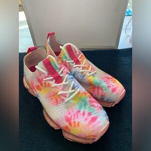 Women’s White Sneakers with Pink Insole